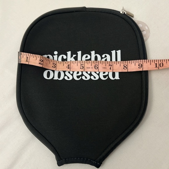 Pickleball covers-a set of 4 - Picture 5 of 10